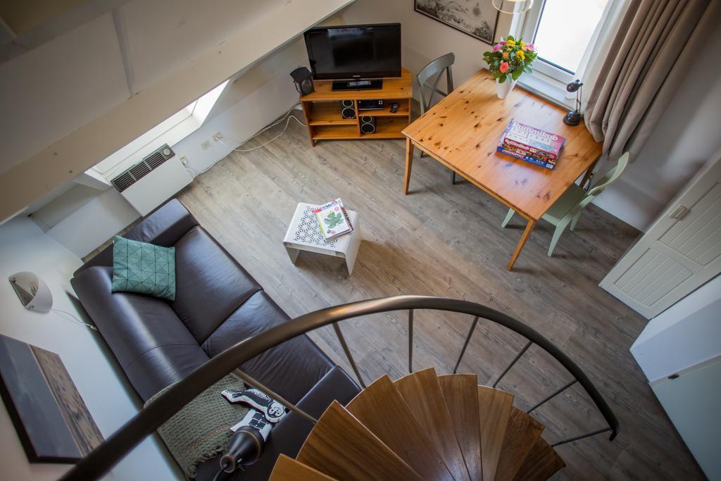 Appartementenhotel Tjermelan Terschelling Oosterend Kültér fotó